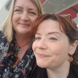 Meet your Posher, Leslie